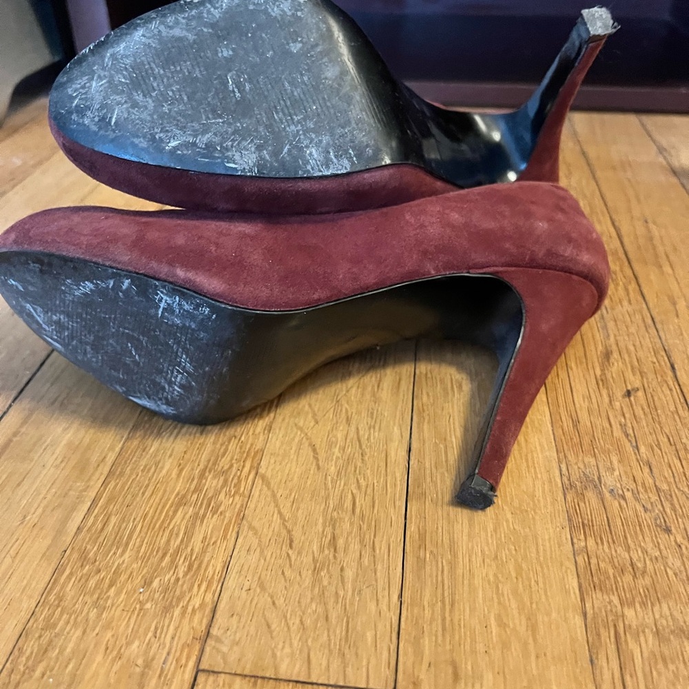 Plum color, suede shoes - Picture 6 of 7